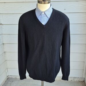SAKS FIFTH AVENUE Dark Black Weave CASHMERE Large Mens V Neck Sweater